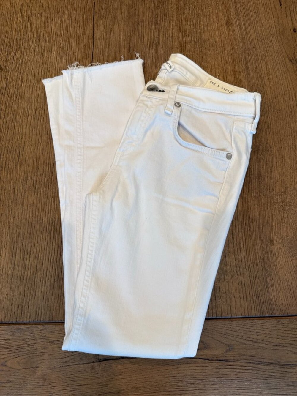 rag & bone White Capri Jeans Size 23 Raw Hem Cropped Denim